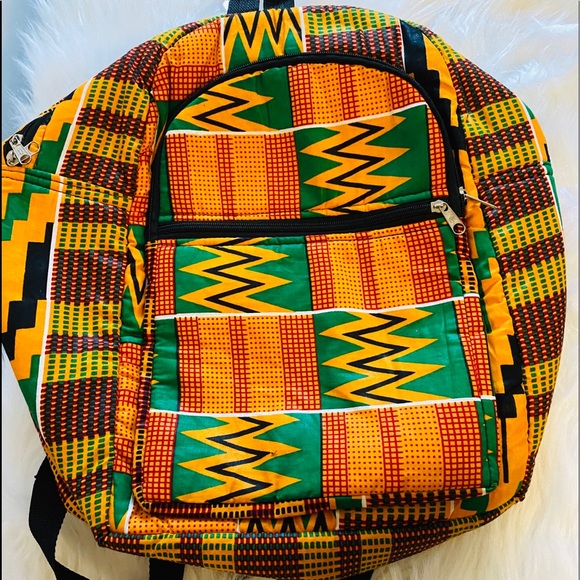 Backpack ๐ - Picture 1 of 4